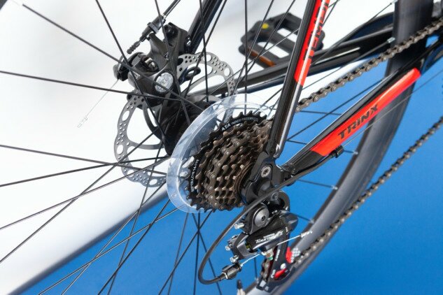 Велосипед Trinx Tempo 2.1 700C чорний/червоний/білий 500мм Фото №2