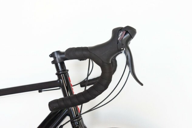 Велосипед Trinx Tempo 2.1 700C чорний/червоний/білий 500мм Фото №7