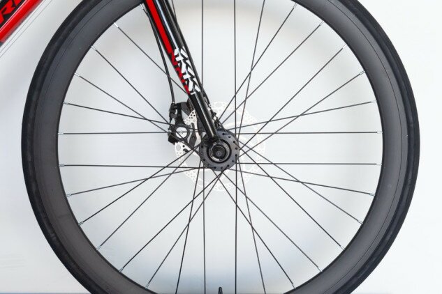 Велосипед Trinx Tempo 2.1 700C черный/красный/белый 540м Фото №5